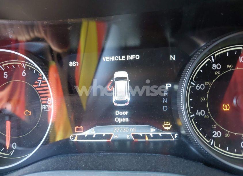 Photo 7 of 2016 Jeep Cherokee TRAILHAWK (VIN 1C4PJMBSXGW123829)