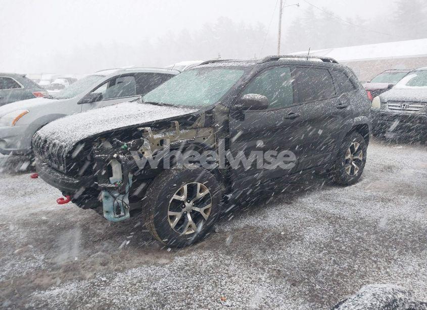 Photo 2 of 2016 Jeep Cherokee TRAILHAWK (VIN 1C4PJMBSXGW179222)