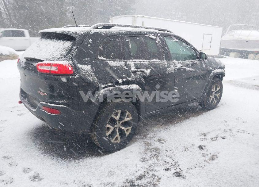 Photo 4 of 2016 Jeep Cherokee TRAILHAWK (VIN 1C4PJMBSXGW179222)
