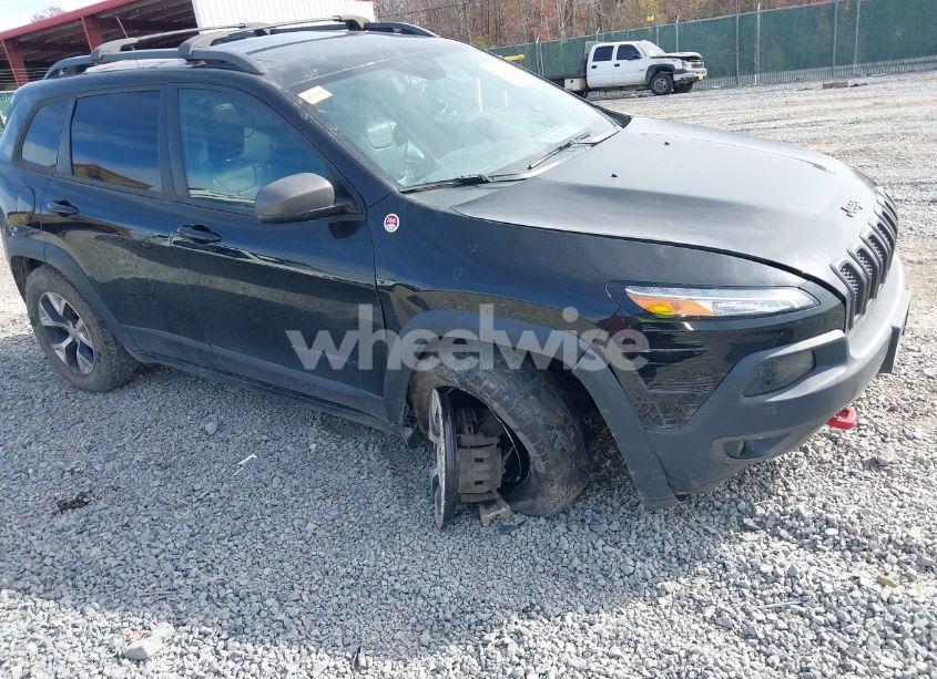 Photo 6 of 2017 Jeep Cherokee TRAILHAWK L PLUS 4X4 (VIN 1C4PJMBSXHW591223)