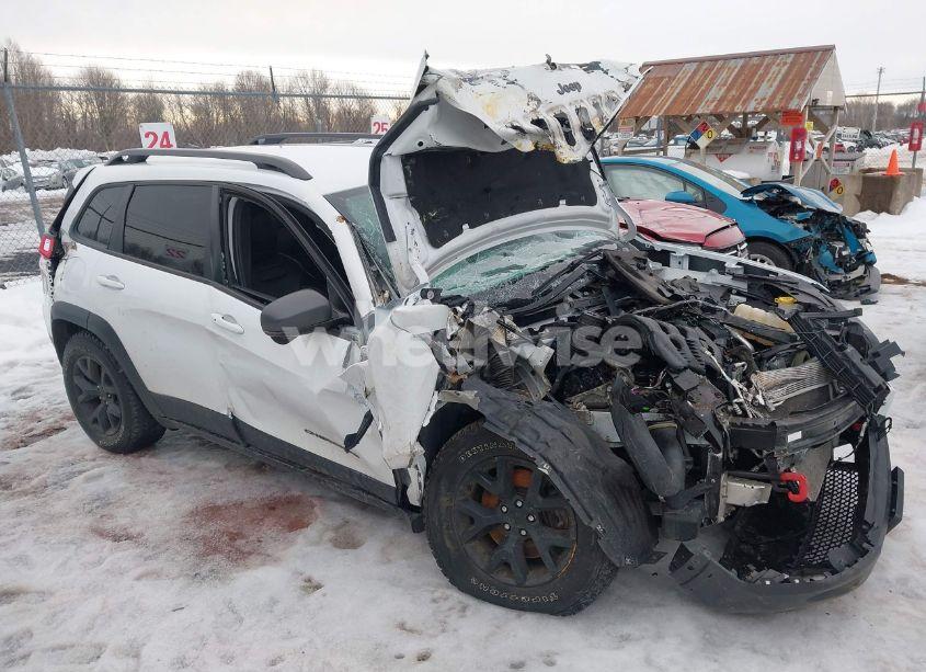 Photo 11 of 2019 Jeep Cherokee TRAILHAWK 4X4 (VIN 1C4PJMBX0KD362287)