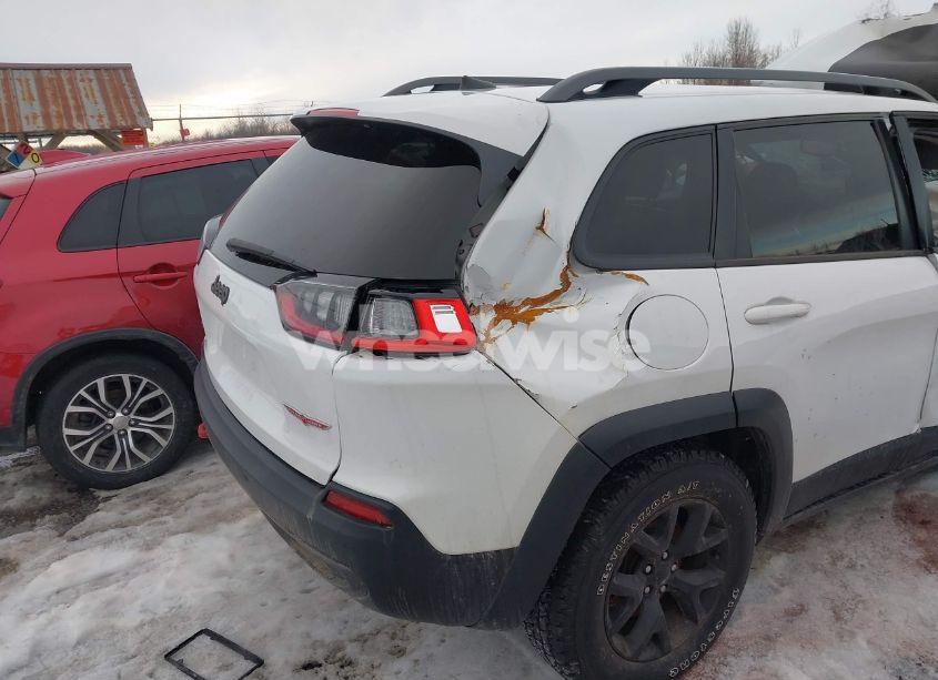 Photo 17 of 2019 Jeep Cherokee TRAILHAWK 4X4 (VIN 1C4PJMBX0KD362287)