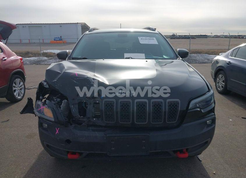 Photo 12 of 2019 Jeep Cherokee TRAILHAWK 4X4 (VIN 1C4PJMBX0KD395421)