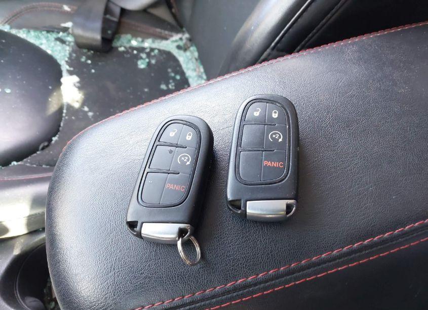 Photo 11 of 2020 Jeep Cherokee TRAILHAWK 4X4 (VIN 1C4PJMBX0LD518409)