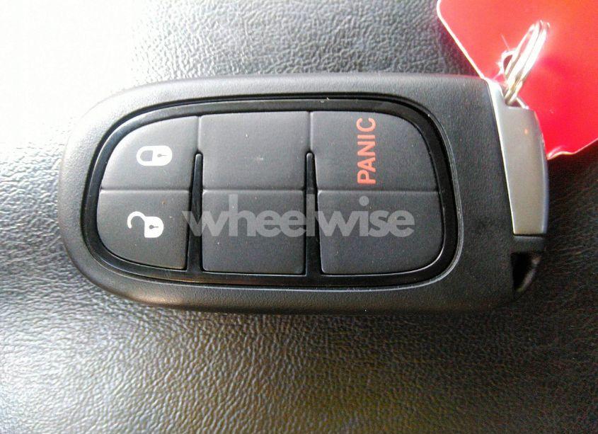 Photo 11 of 2020 Jeep Cherokee TRAILHAWK 4X4 (VIN 1C4PJMBX0LD564001)