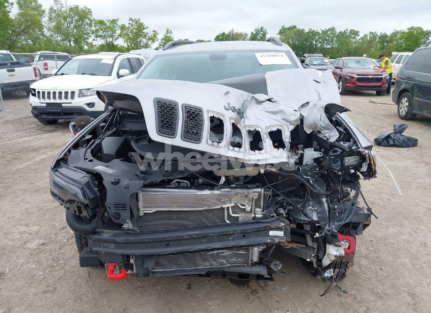 Photo 13 of 2020 Jeep Cherokee TRAILHAWK 4X4 (VIN 1C4PJMBX0LD588251)