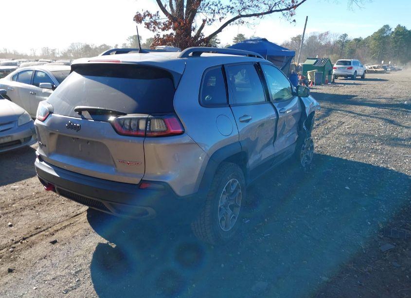 Photo 4 of 2021 Jeep Cherokee TRAILHAWK 4X4 (VIN 1C4PJMBX1MD252867)