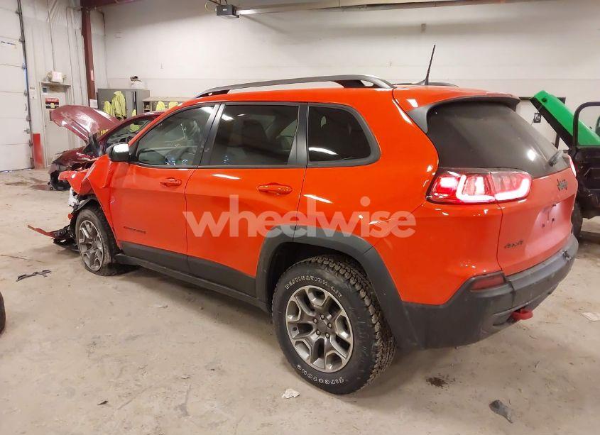 Photo 3 of 2021 Jeep Cherokee TRAILHAWK 4X4 (VIN 1C4PJMBX2MD236855)