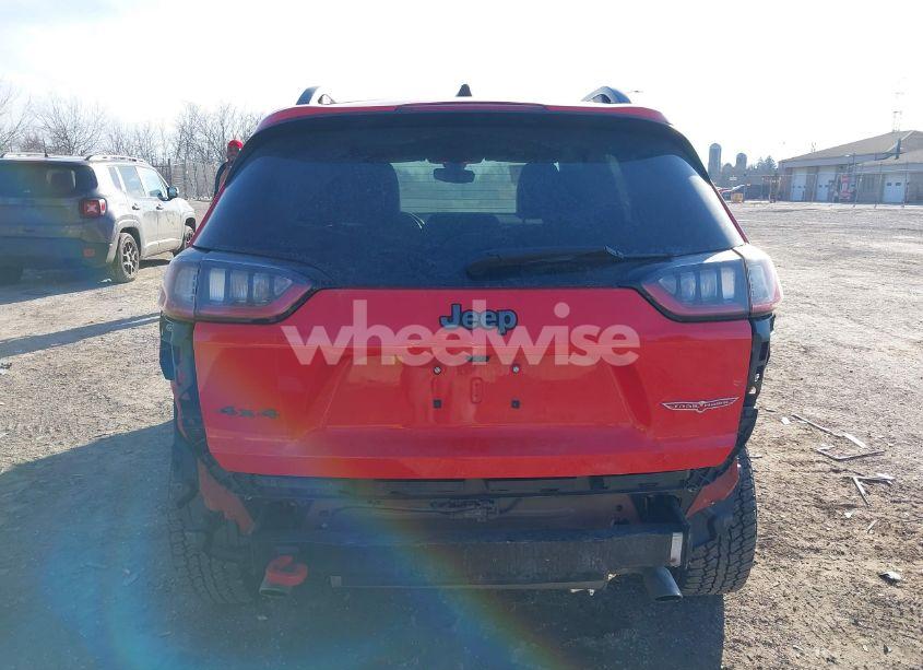 Photo 16 of 2019 Jeep Cherokee TRAILHAWK 4X4 (VIN 1C4PJMBX3KD217437)