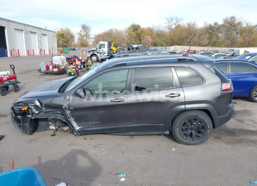 Photo 14 of 2020 Jeep Cherokee TRAILHAWK ELITE 4X4 (VIN 1C4PJMBX3LD520736)