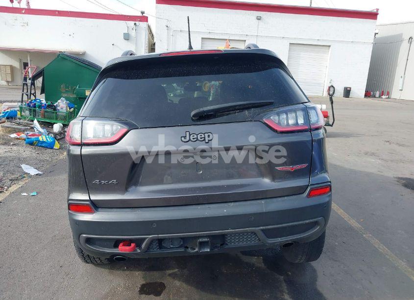 Photo 16 of 2020 Jeep Cherokee TRAILHAWK ELITE 4X4 (VIN 1C4PJMBX3LD520736)