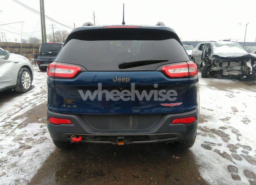 Photo 16 of 2018 Jeep Cherokee TRAILHAWK (VIN 1C4PJMBX4JD533301)