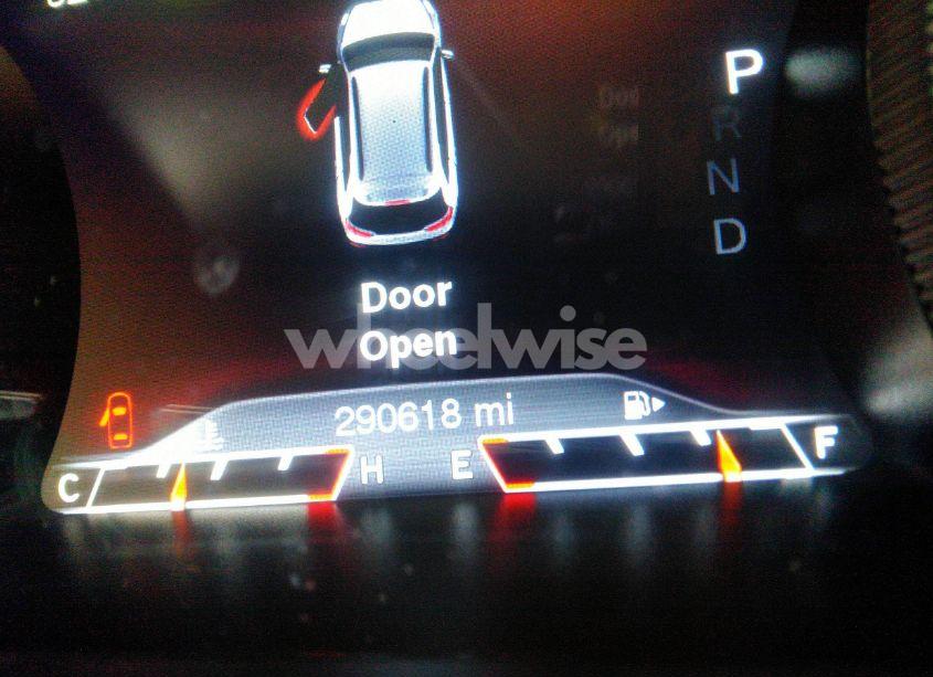 Photo 7 of 2018 Jeep Cherokee TRAILHAWK (VIN 1C4PJMBX4JD533301)