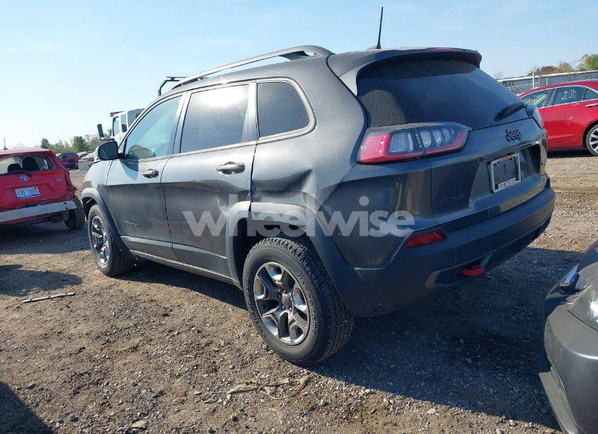Photo 3 of 2019 Jeep Cherokee TRAILHAWK 4X4 (VIN 1C4PJMBX4KD393848)