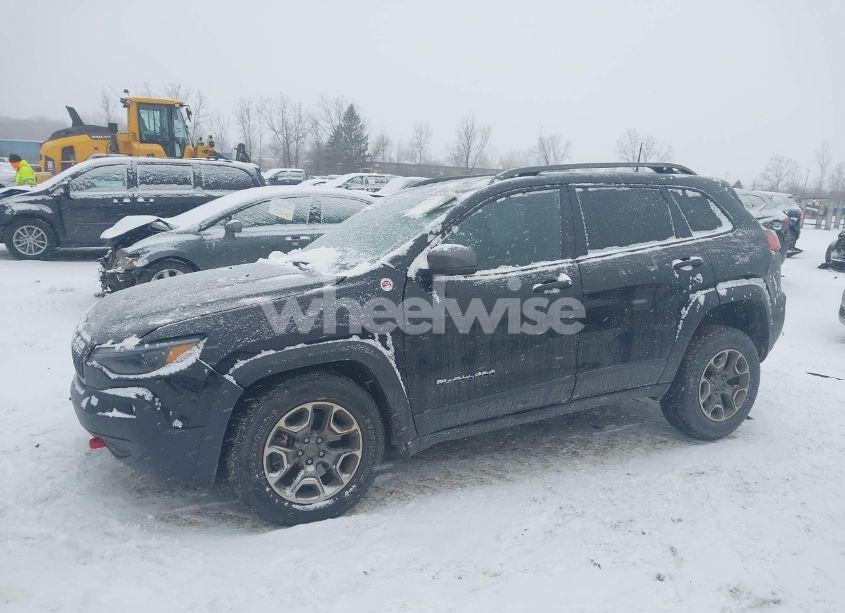Photo 13 of 2020 Jeep Cherokee TRAILHAWK 4X4 (VIN 1C4PJMBX4LD640688)