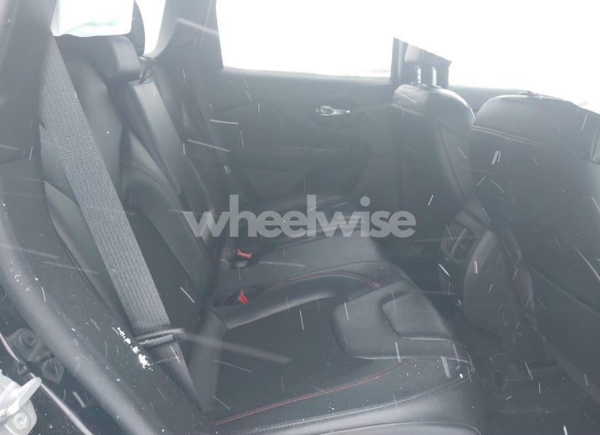 Photo 8 of 2020 Jeep Cherokee TRAILHAWK 4X4 (VIN 1C4PJMBX4LD640688)