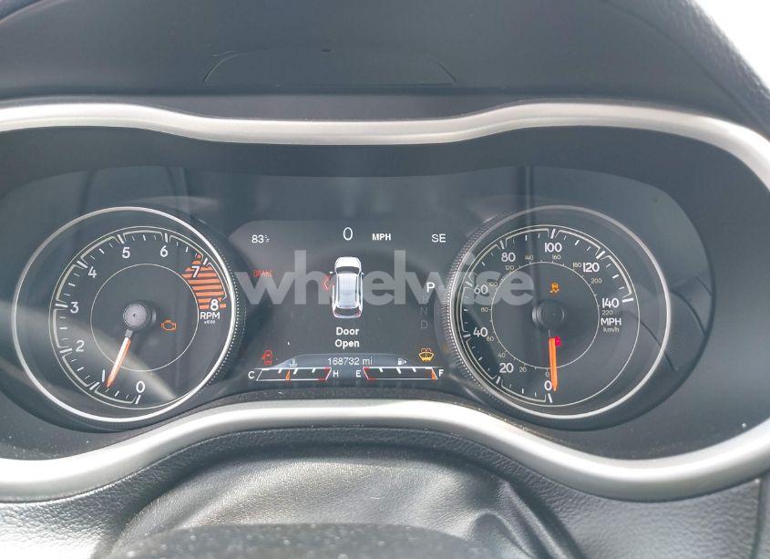 Photo 7 of 2018 Jeep Cherokee TRAILHAWK 4X4 (VIN 1C4PJMBX5JD506253)