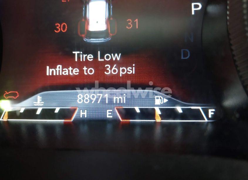 Photo 16 of 2019 Jeep Cherokee TRAILHAWK 4X4 (VIN 1C4PJMBX5KD335425)