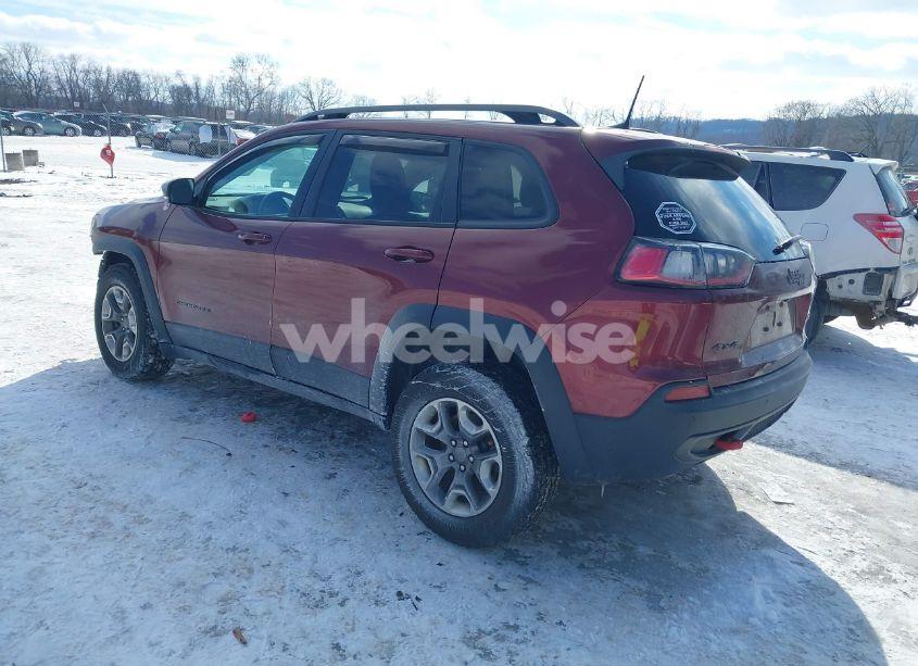 Photo 3 of 2019 Jeep Cherokee TRAILHAWK 4X4 (VIN 1C4PJMBX5KD335425)