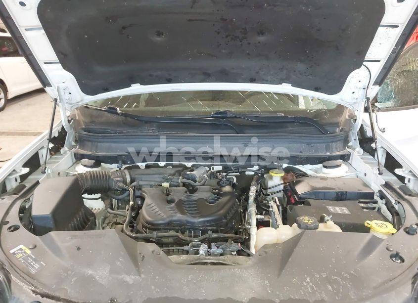 Photo 10 of 2020 Jeep Cherokee TRAILHAWK 4X4 (VIN 1C4PJMBX5LD504439)