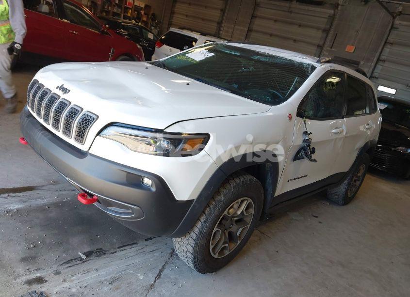 Photo 2 of 2020 Jeep Cherokee TRAILHAWK 4X4 (VIN 1C4PJMBX5LD504439)