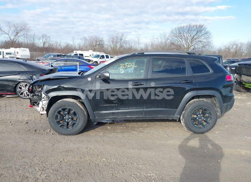 Photo 14 of 2020 Jeep Cherokee TRAILHAWK 4X4 (VIN 1C4PJMBX5LD532516)