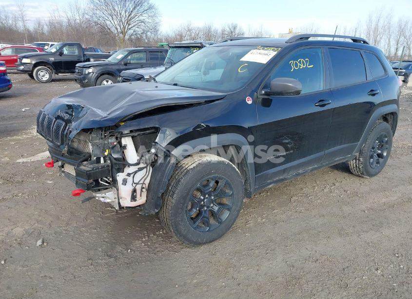 Photo 2 of 2020 Jeep Cherokee TRAILHAWK 4X4 (VIN 1C4PJMBX5LD532516)