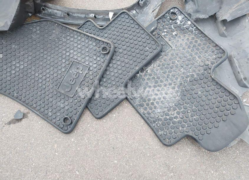 Photo 12 of 2020 Jeep Cherokee TRAILHAWK 4X4 (VIN 1C4PJMBX5LD633121)