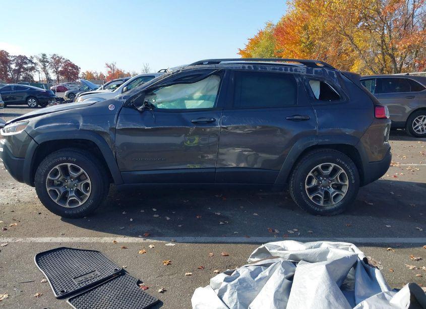 Photo 14 of 2021 Jeep Cherokee TRAILHAWK 4X4 (VIN 1C4PJMBX5MD236686)