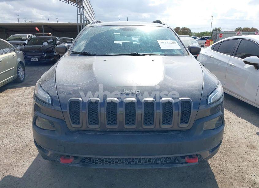 Photo 12 of 2018 Jeep Cherokee TRAILHAWK 4X4 (VIN 1C4PJMBX6JD525765)