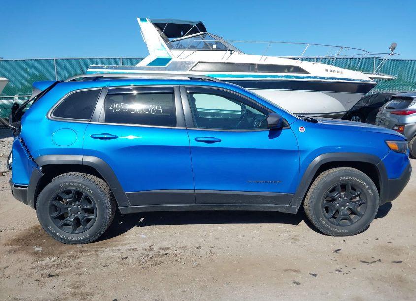 Photo 13 of 2019 Jeep Cherokee TRAILHAWK ELITE 4X4 (VIN 1C4PJMBX6KD351228)