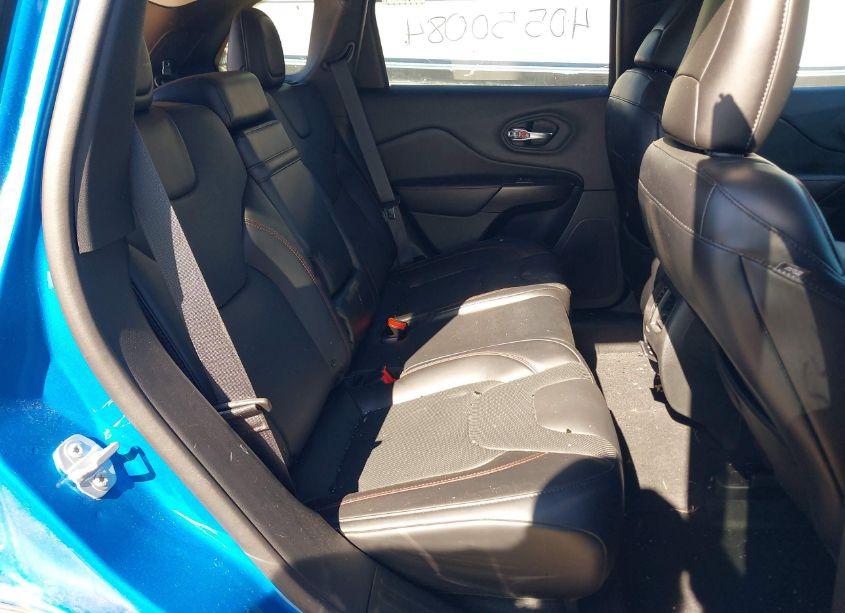 Photo 8 of 2019 Jeep Cherokee TRAILHAWK ELITE 4X4 (VIN 1C4PJMBX6KD351228)