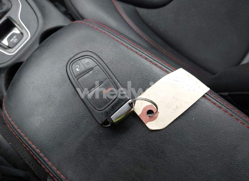 Photo 11 of 2019 Jeep Cherokee TRAILHAWK 4X4 (VIN 1C4PJMBX6KD459476)