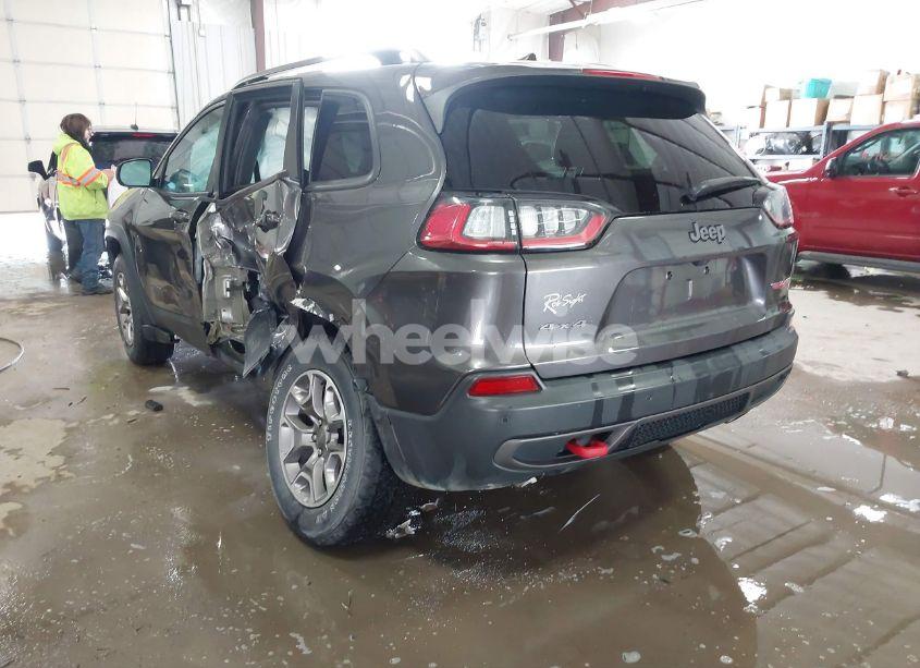 Photo 3 of 2020 Jeep Cherokee TRAILHAWK 4X4 (VIN 1C4PJMBX6LD651692)