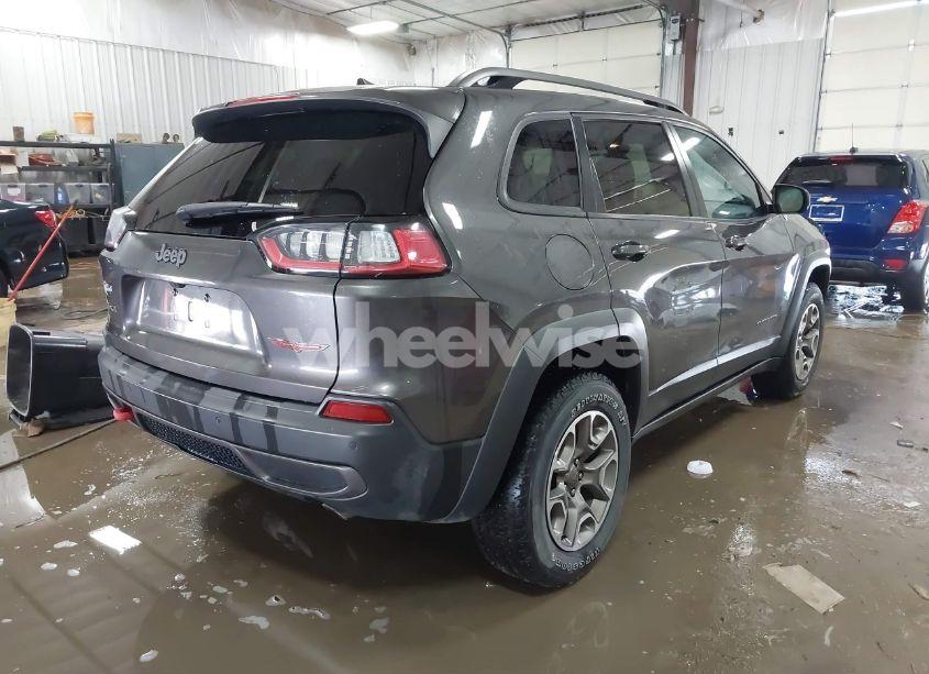 Photo 4 of 2020 Jeep Cherokee TRAILHAWK 4X4 (VIN 1C4PJMBX6LD651692)