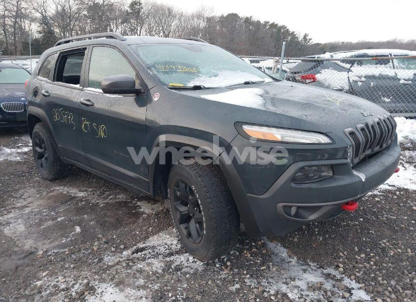 2018 Jeep Cherokee TRAILHAWK 4X4 (VIN 1C4PJMBX7JD603048) main photo