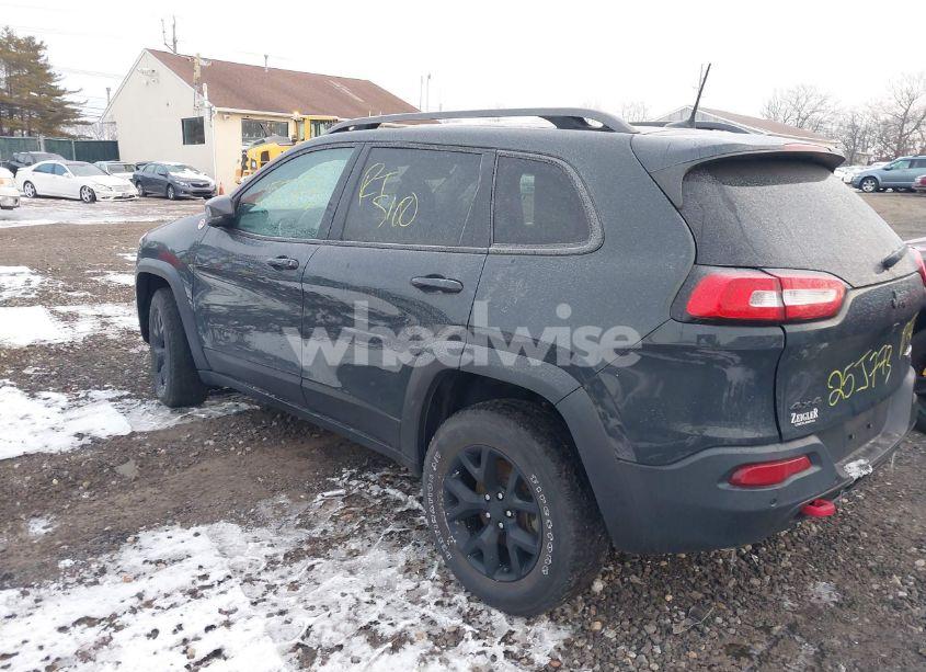 Photo 13 of 2018 Jeep Cherokee TRAILHAWK 4X4 (VIN 1C4PJMBX7JD603048)