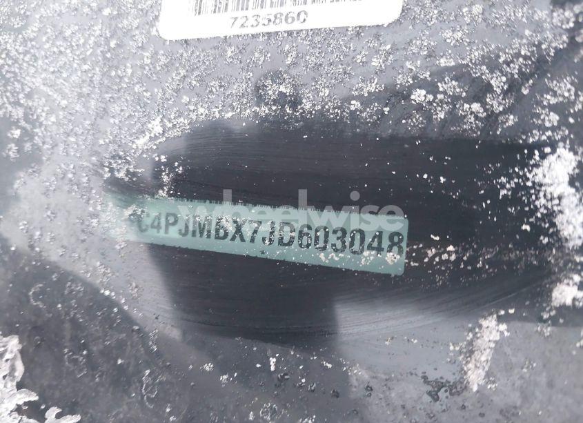 Photo 16 of 2018 Jeep Cherokee TRAILHAWK 4X4 (VIN 1C4PJMBX7JD603048)