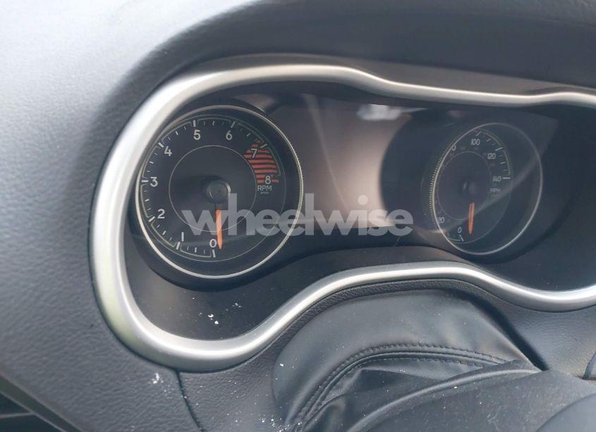 Photo 7 of 2018 Jeep Cherokee TRAILHAWK 4X4 (VIN 1C4PJMBX7JD603048)