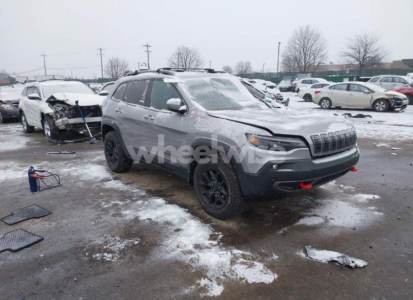 2019 Jeep Cherokee TRAILHAWK 4X4 (VIN 1C4PJMBX7KD118099) main photo