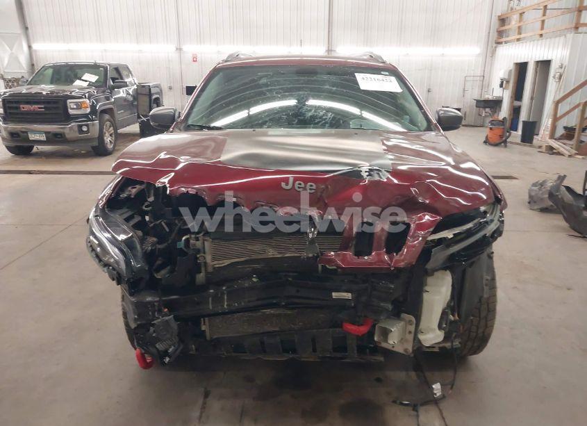 Photo 13 of 2019 Jeep Cherokee TRAILHAWK 4X4 (VIN 1C4PJMBX7KD200267)