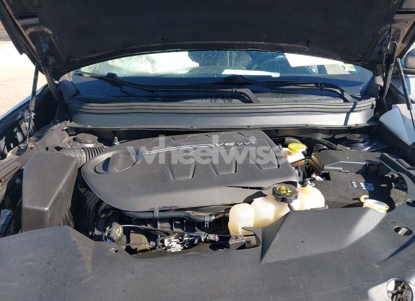 Photo 10 of 2019 Jeep Cherokee TRAILHAWK 4X4 (VIN 1C4PJMBX7KD362254)