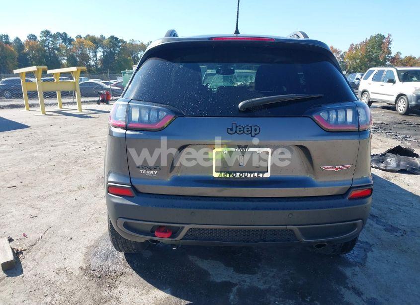Photo 16 of 2019 Jeep Cherokee TRAILHAWK 4X4 (VIN 1C4PJMBX7KD362254)