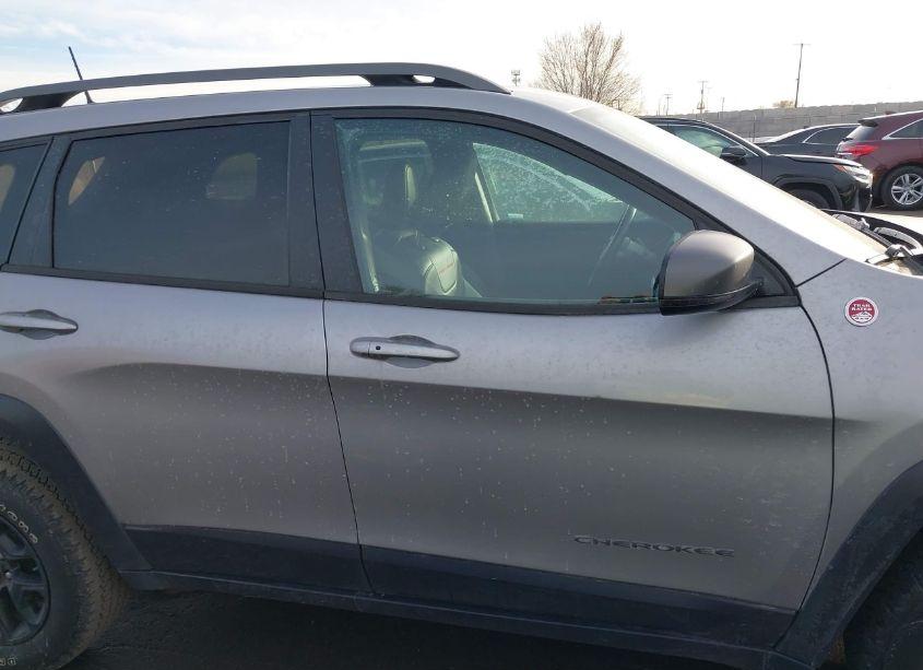 Photo 13 of 2020 Jeep Cherokee TRAILHAWK ELITE 4X4 (VIN 1C4PJMBX7LD517967)