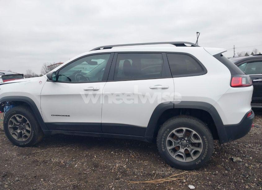 Photo 15 of 2020 Jeep Cherokee TRAILHAWK 4X4 (VIN 1C4PJMBX7LD609404)