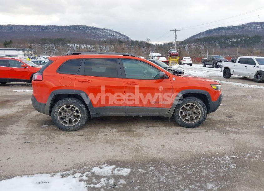 Photo 13 of 2021 Jeep Cherokee TRAILHAWK 4X4 (VIN 1C4PJMBX7MD119790)