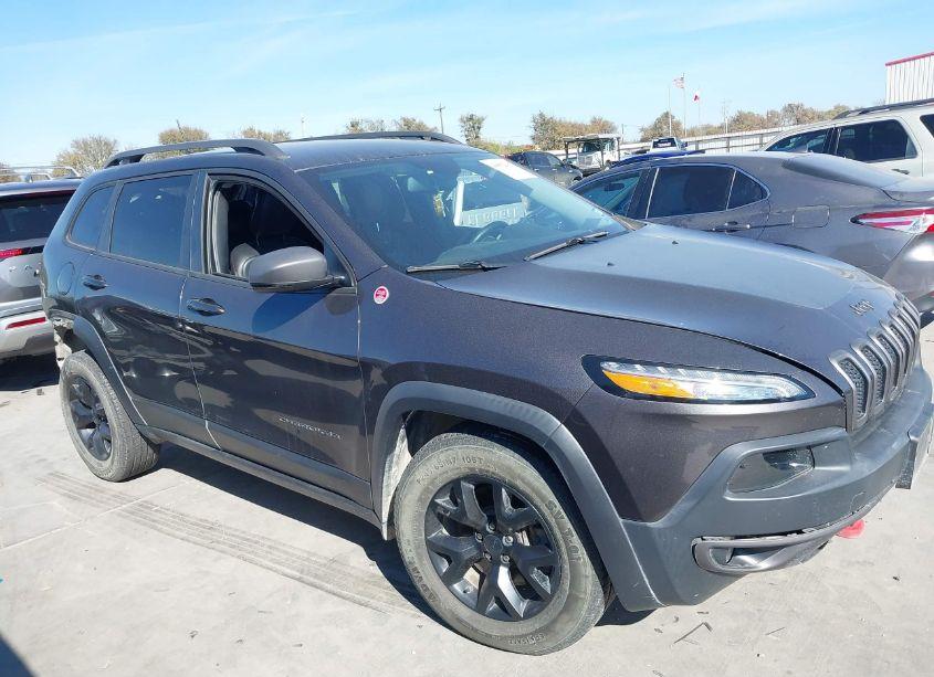 Photo 14 of 2018 Jeep Cherokee TRAILHAWK 4X4 (VIN 1C4PJMBX8JD520874)