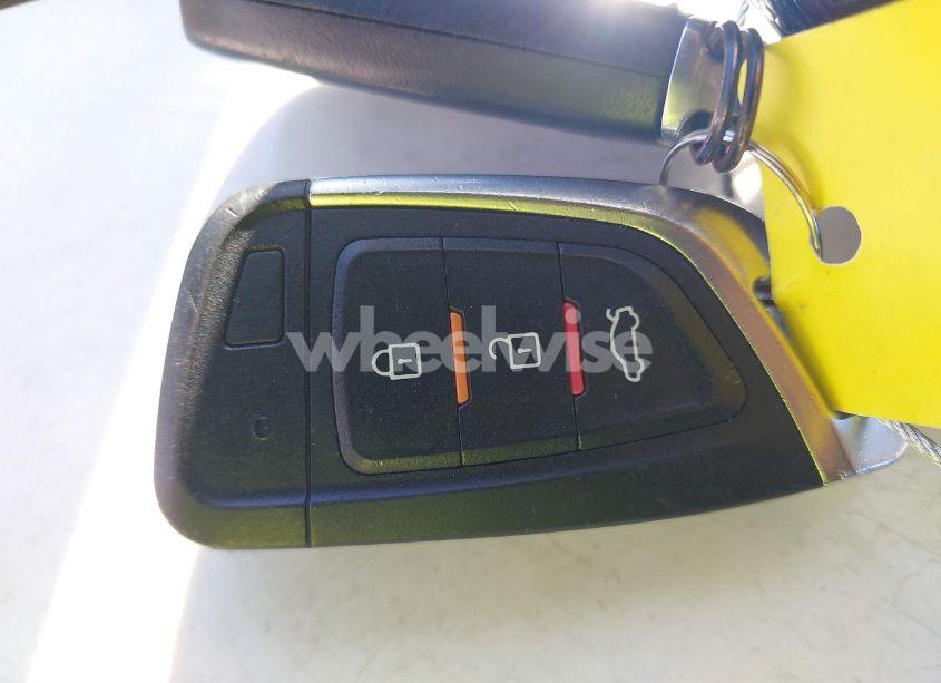 Photo 11 of 2018 Jeep Cherokee TRAILHAWK 4X4 (VIN 1C4PJMBX8JD562994)