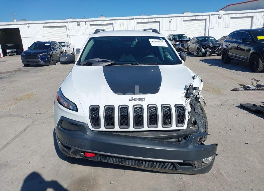 Photo 13 of 2018 Jeep Cherokee TRAILHAWK 4X4 (VIN 1C4PJMBX8JD562994)