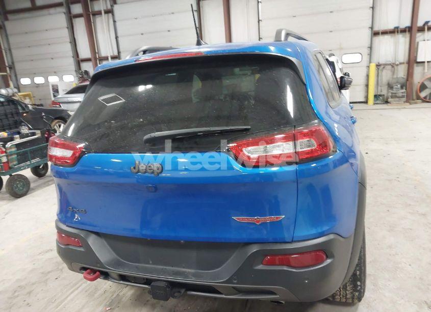 Photo 16 of 2018 Jeep Cherokee TRAILHAWK 4X4 (VIN 1C4PJMBX8JD571081)